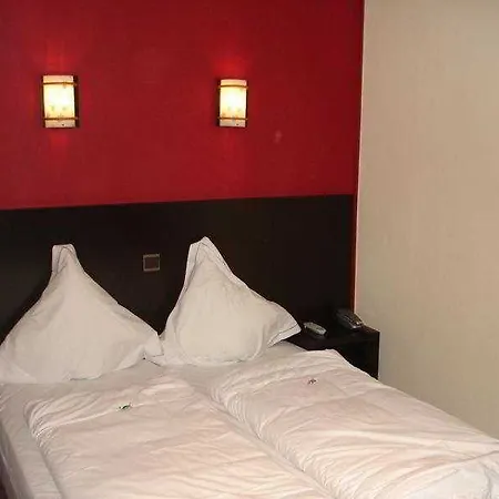 Otel Ii