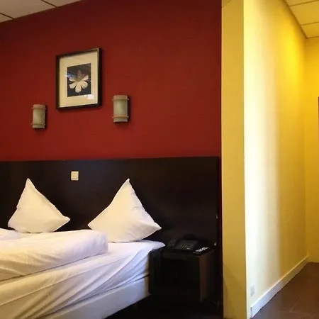 Otel Ii